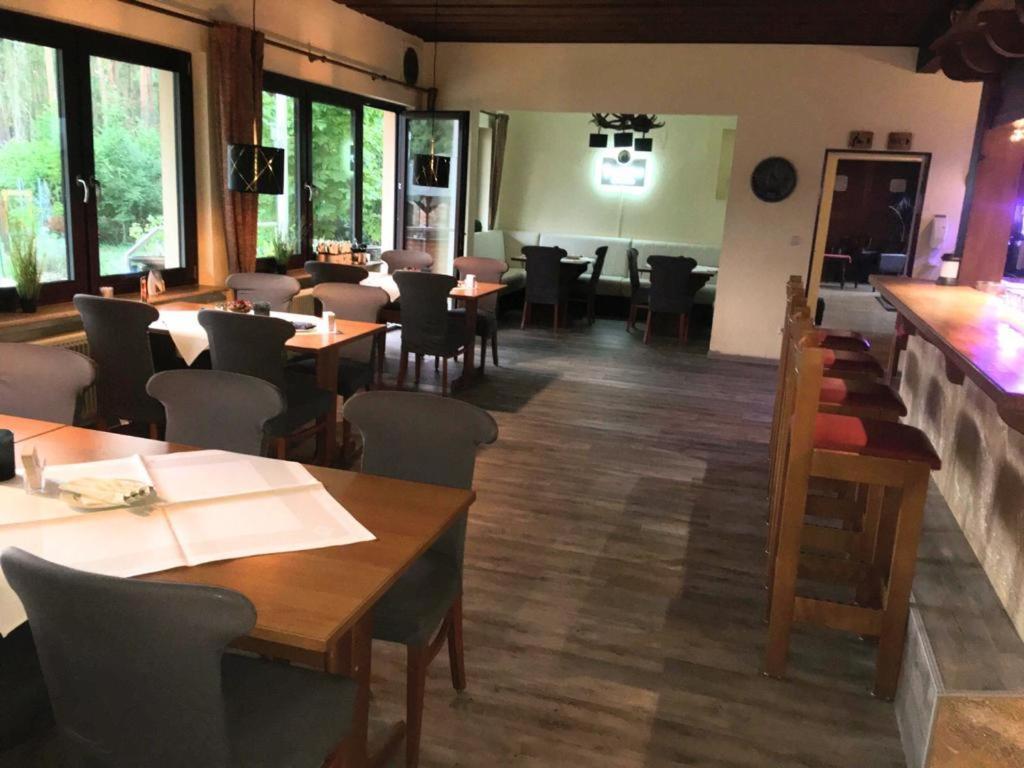 Hotel-Restaurant Hubertus Brome Extérieur photo